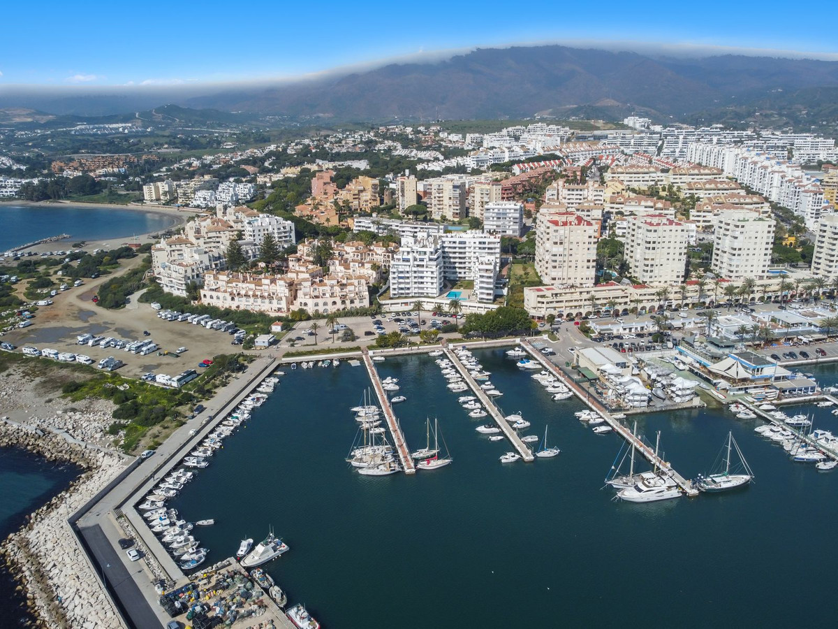 Duplex te koop in Estepona | 2 slaapkamers H5468851