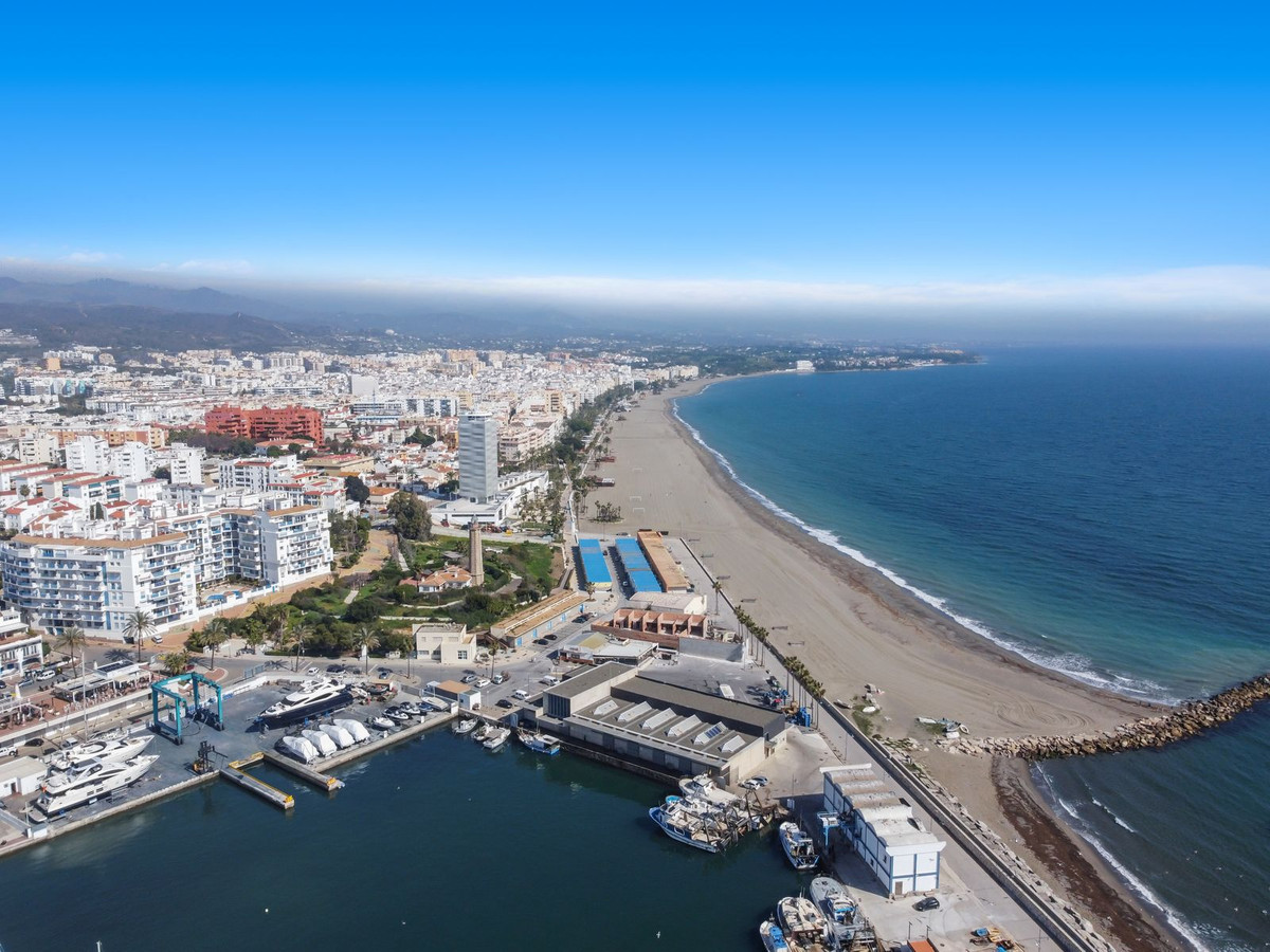 Duplex te koop in Estepona | 2 slaapkamers H5468851