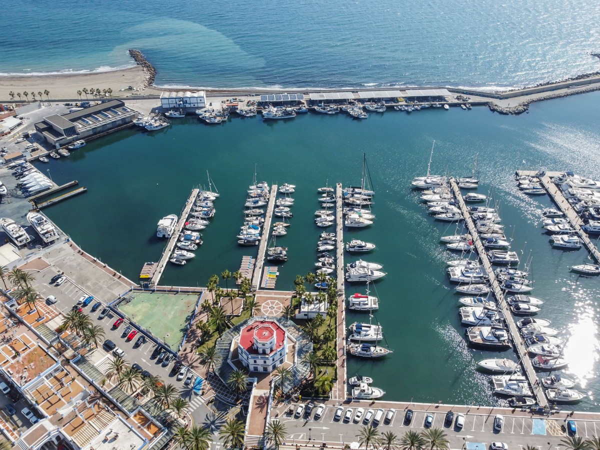 Duplex te koop in Estepona | 2 slaapkamers H5468851
