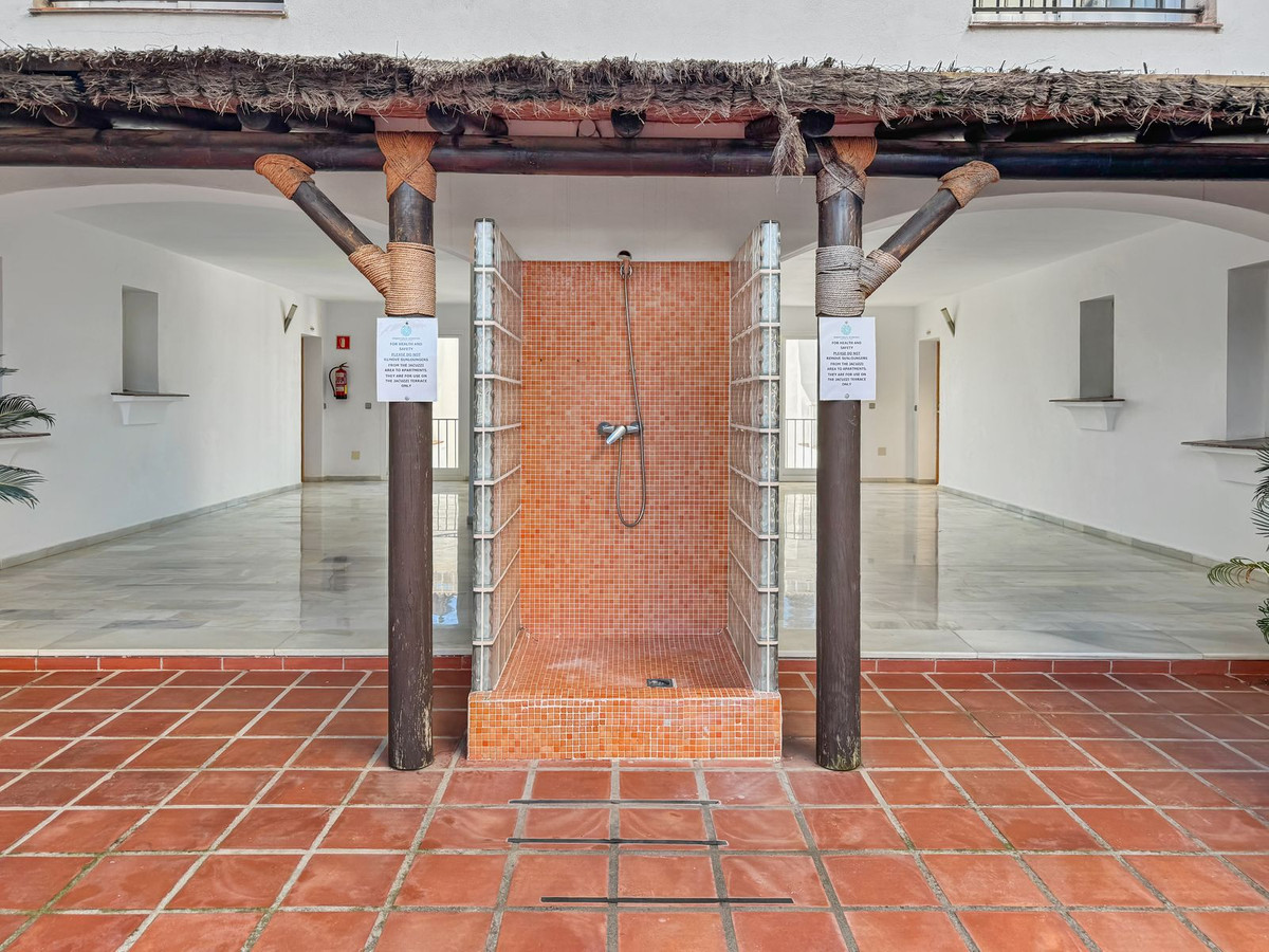 Duplex te koop in Estepona | 2 slaapkamers H5468851