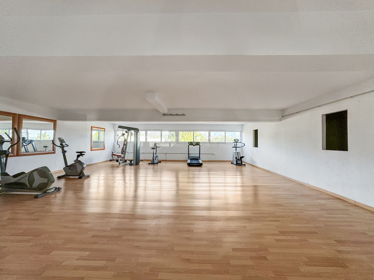 Duplex te koop in Estepona | 2 slaapkamers H5468851