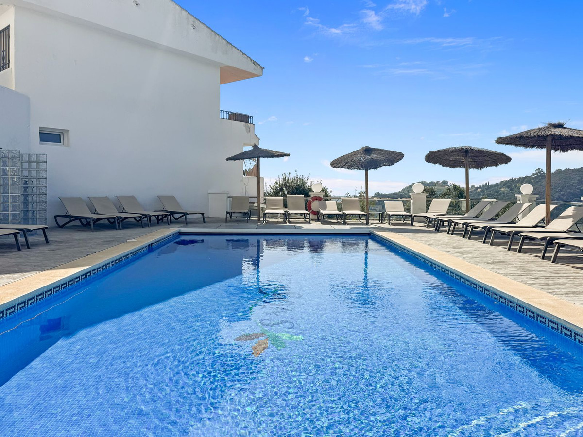 Duplex te koop in Estepona | 2 slaapkamers H5468851