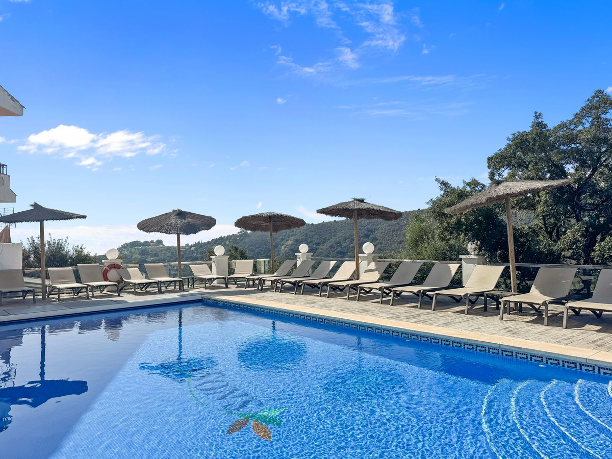 Duplex te koop in Estepona | 2 slaapkamers H5468851