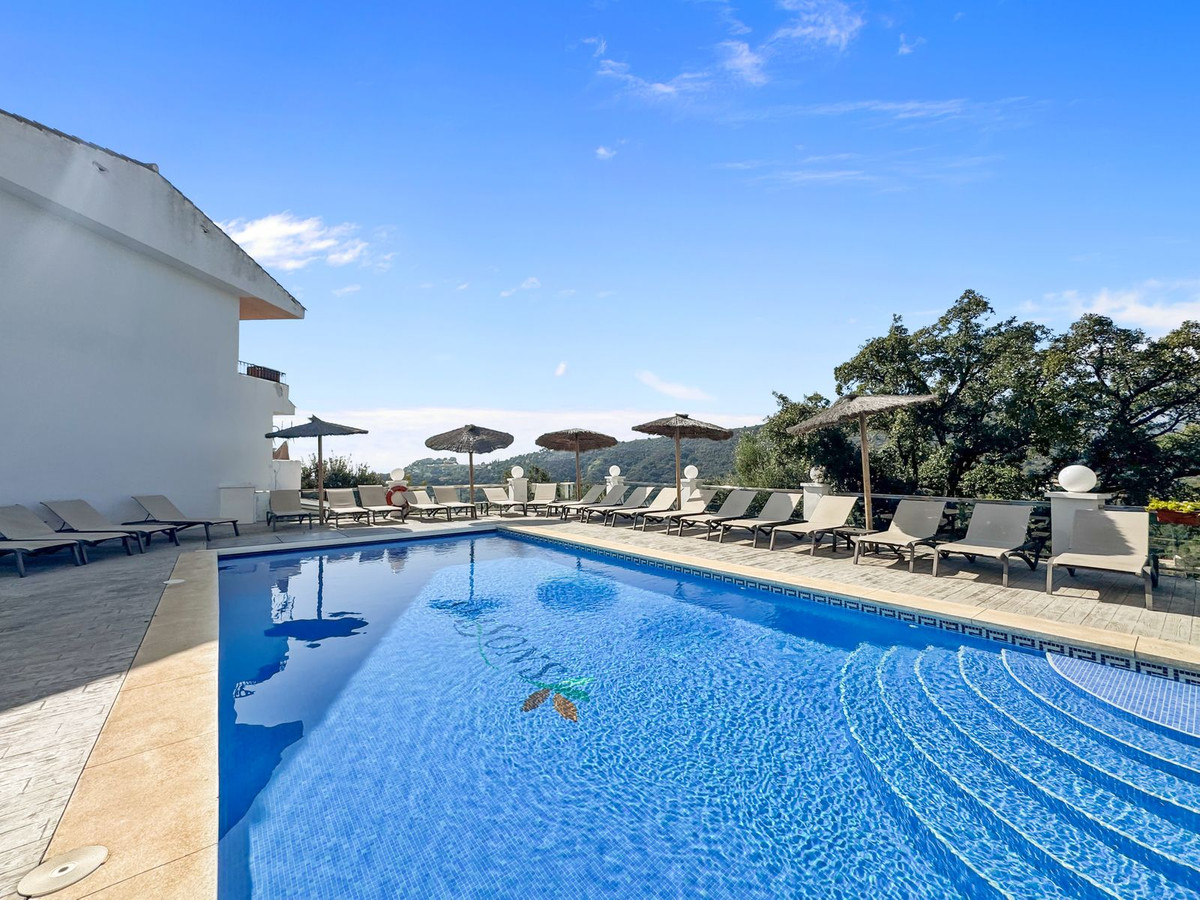 Duplex te koop in Estepona | 2 slaapkamers H5468851