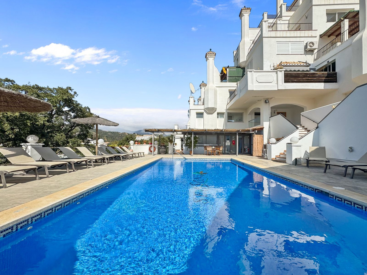 Duplex te koop in Estepona | 2 slaapkamers H5468851