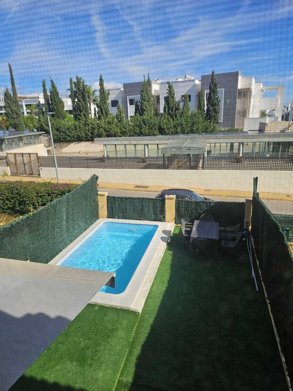 Appartement te koop in Estepona | 3 slaapkamers H5469085