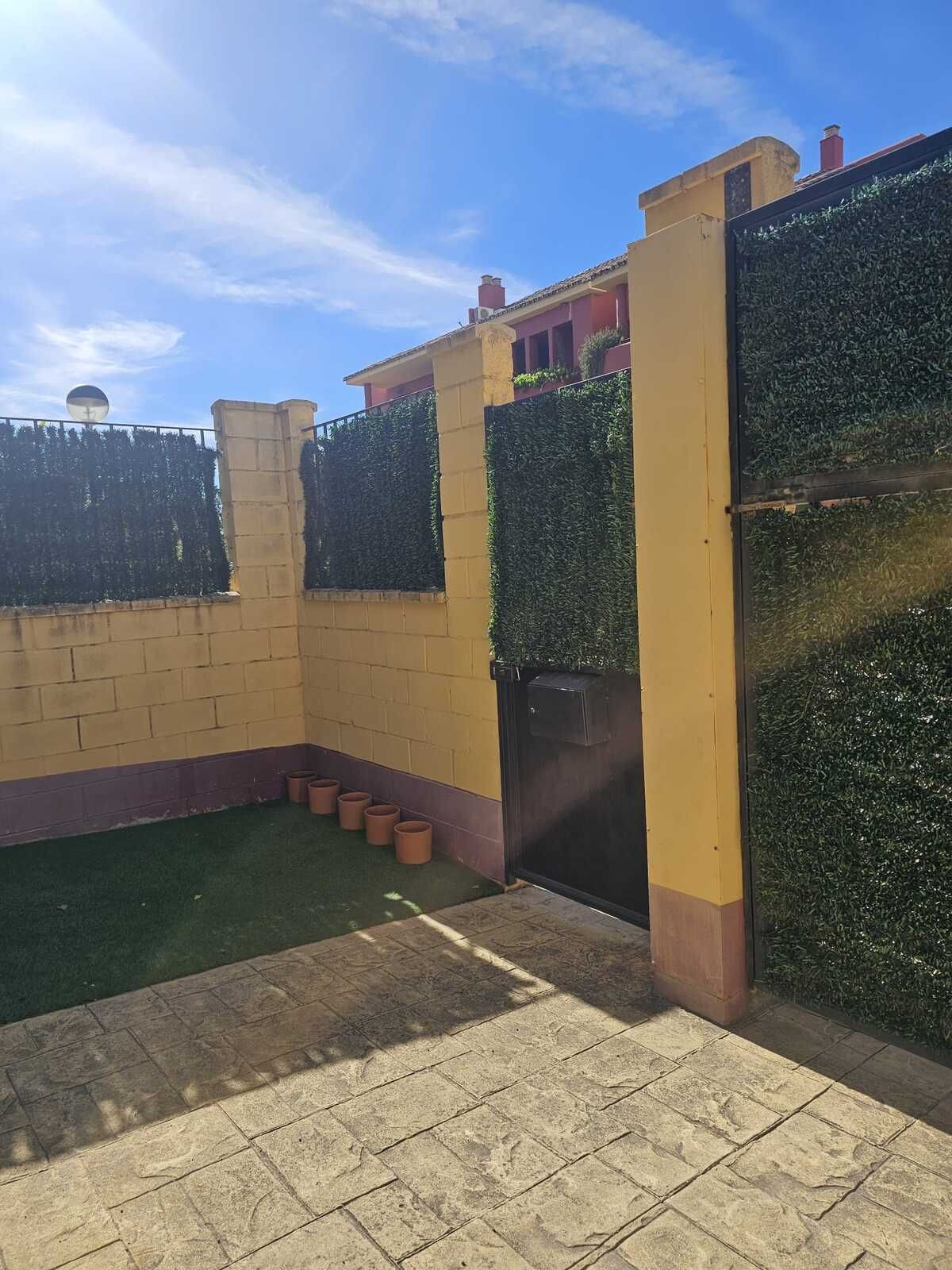 Appartement te koop in Estepona | 3 slaapkamers H5469085