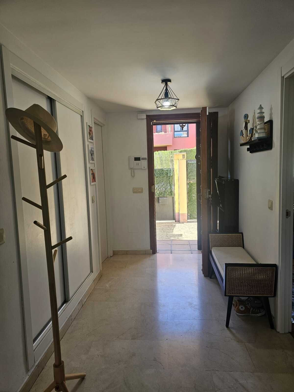 Appartement te koop in Estepona | 3 slaapkamers H5469085
