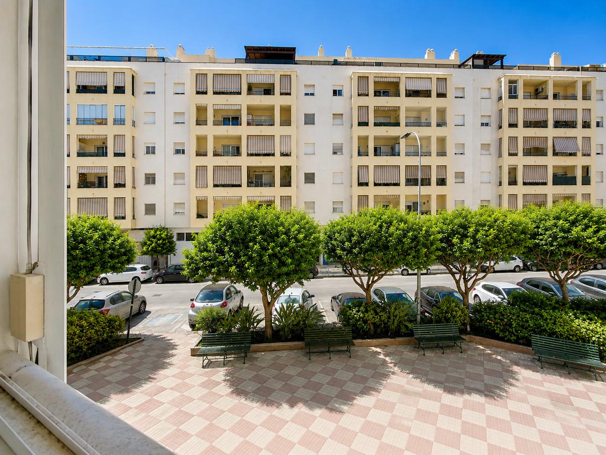 Appartement te koop in Estepona | 3 slaapkamers H5469283