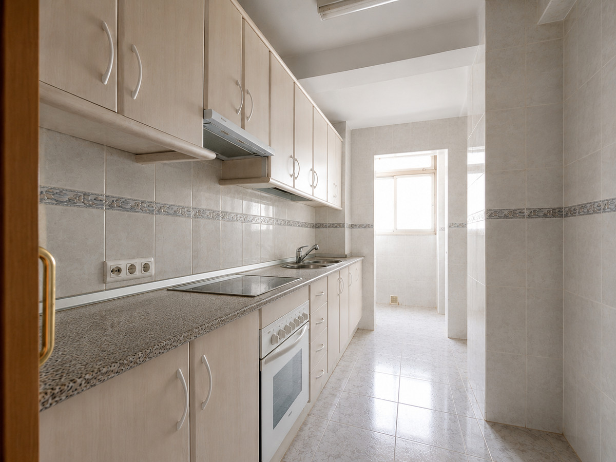 Appartement te koop in Estepona | 3 slaapkamers H5469283