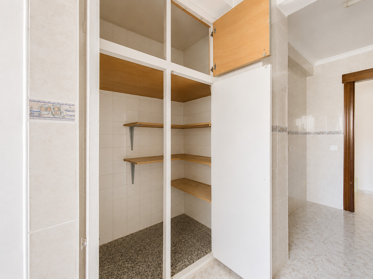 Appartement te koop in Estepona | 3 slaapkamers H5469283