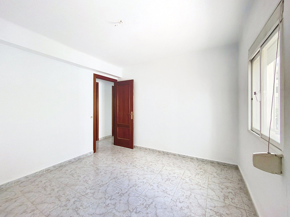 Appartement te koop in Estepona | 3 slaapkamers H5469283
