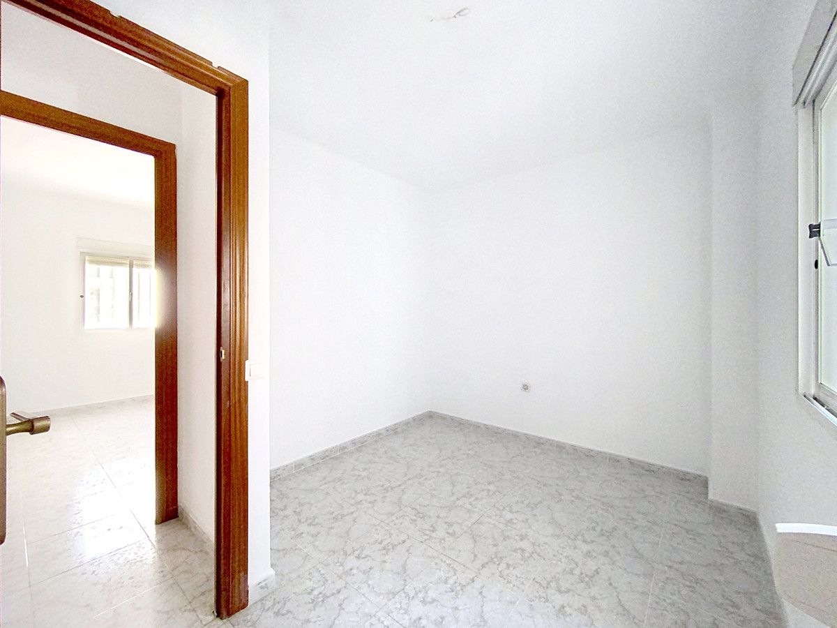 Appartement te koop in Estepona | 3 slaapkamers H5469283