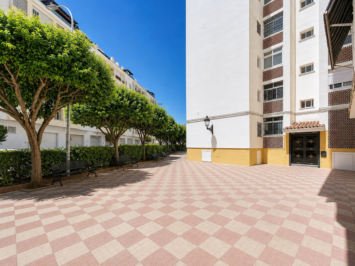 Appartement te koop in Estepona | 3 slaapkamers H5469283
