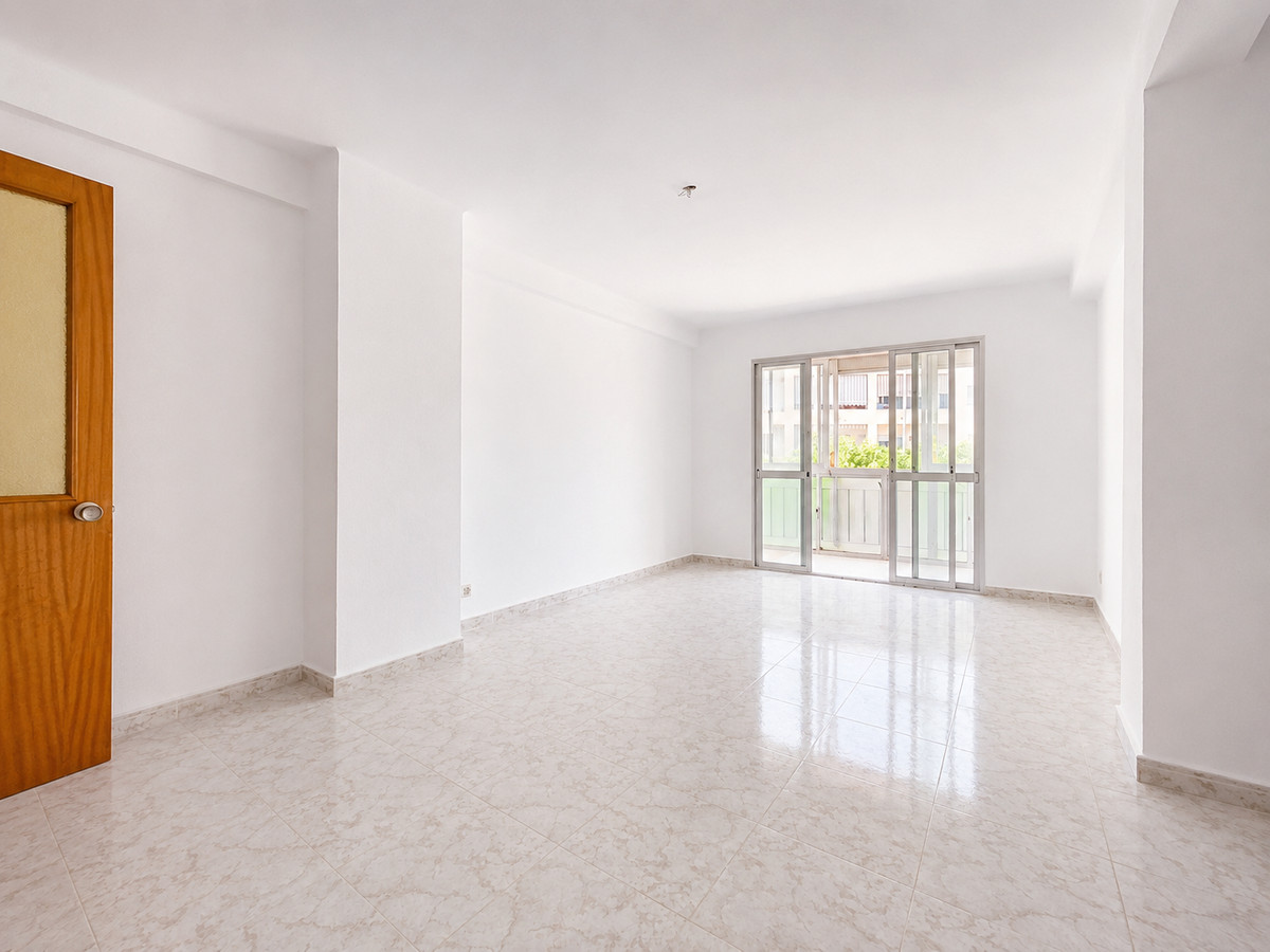 Appartement te koop in Estepona | 3 slaapkamers H5469283