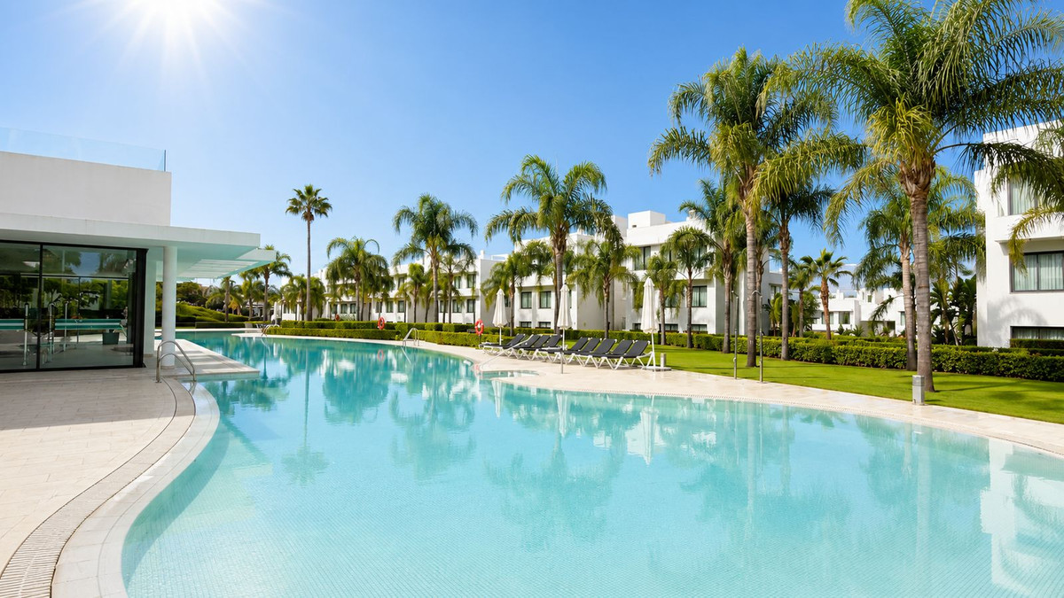 Appartement te koop in Estepona | 3 slaapkamers H5470435