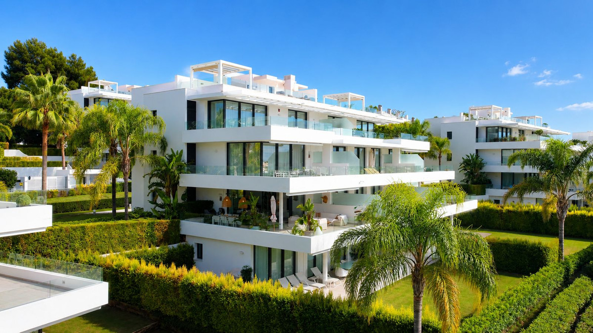 Appartement te koop in Estepona | 3 slaapkamers H5470435