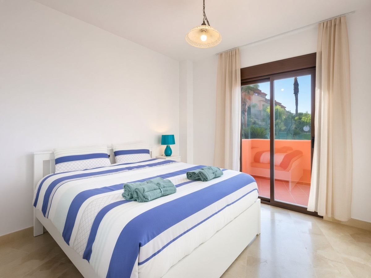 Appartement te koop in Estepona | 4 slaapkamers H5470447