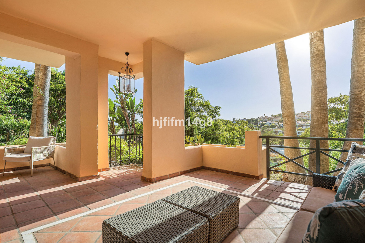 Appartement te koop in Estepona | 3 slaapkamers H5471506