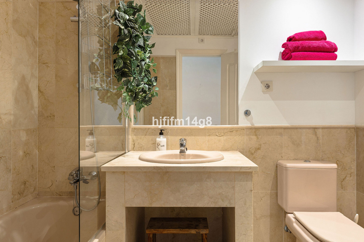 Appartement te koop in Estepona | 3 slaapkamers H5471506