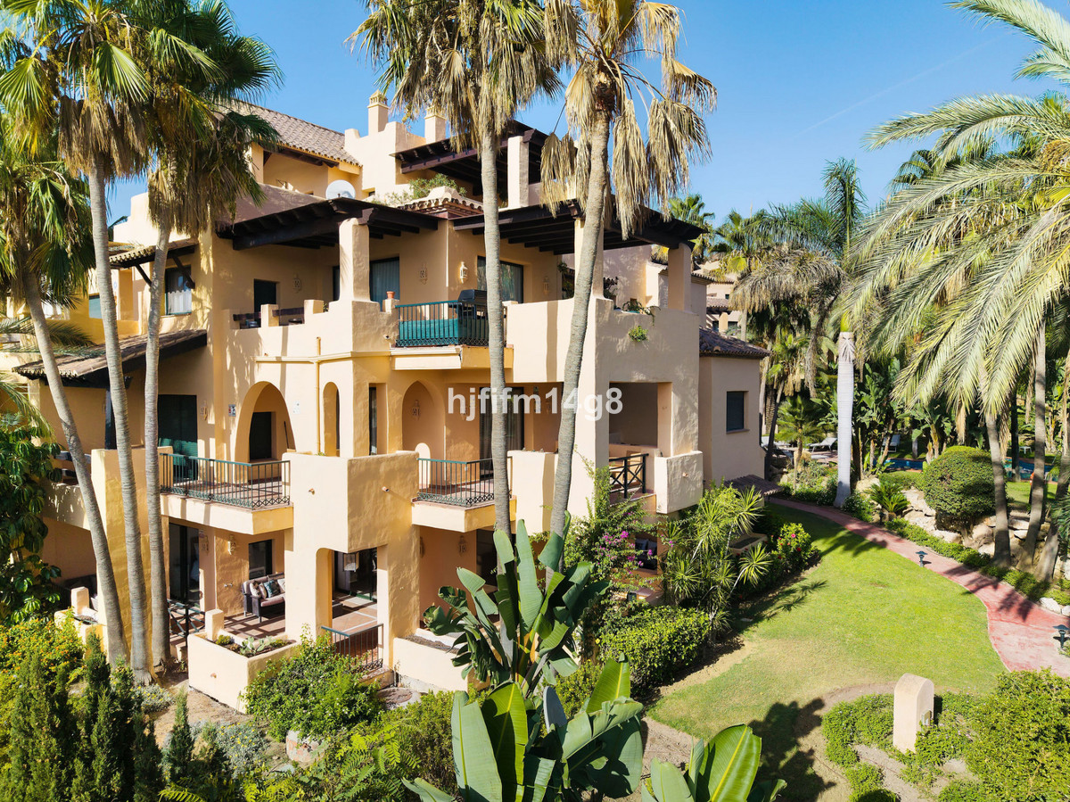 Appartement te koop in Estepona | 3 slaapkamers H5471506