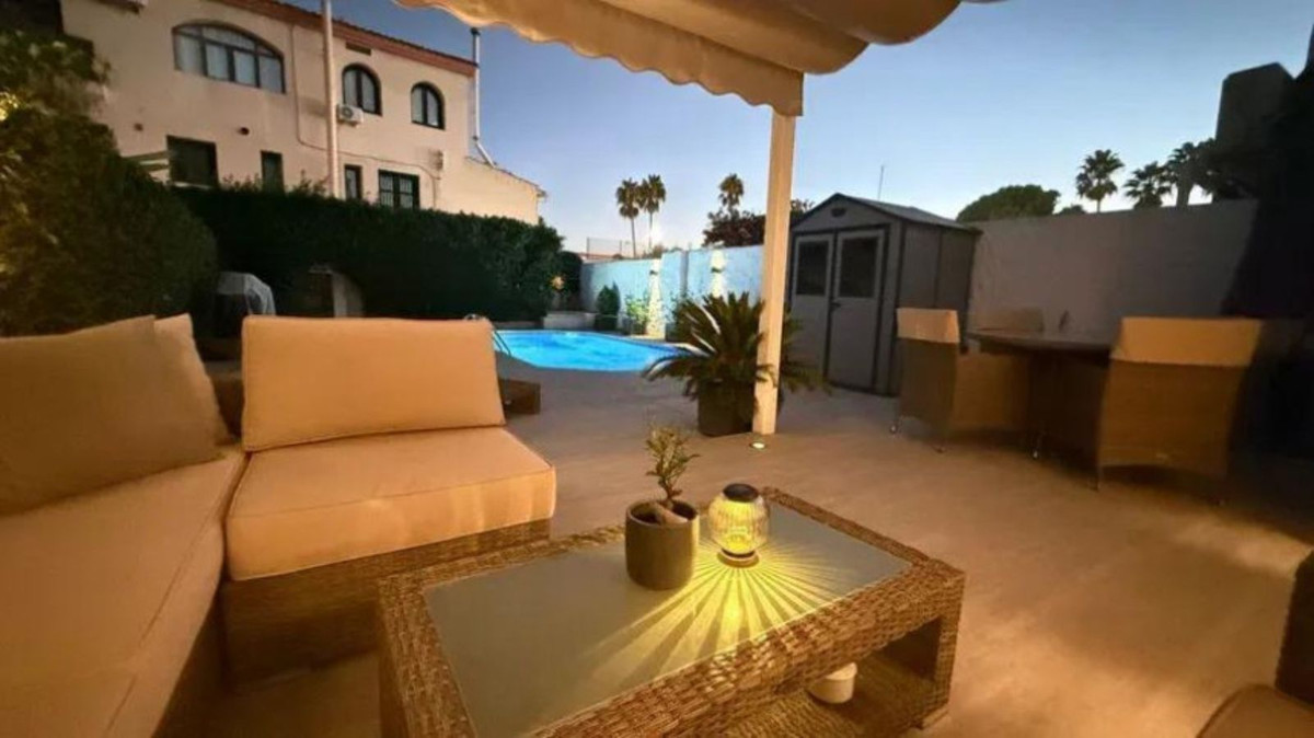 Appartement te koop in Estepona | 2 slaapkamers H5471881