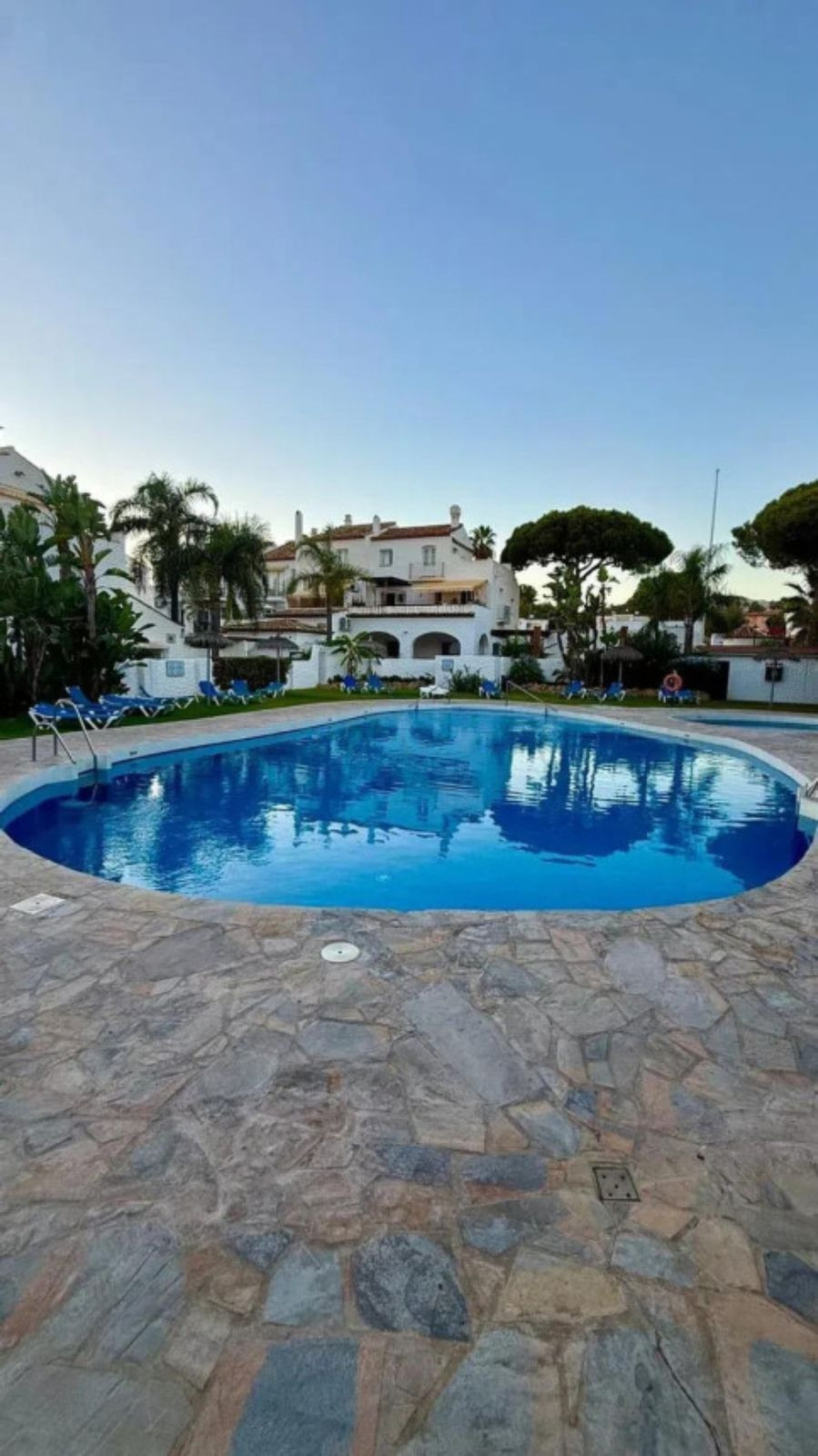 Appartement te koop in Estepona | 2 slaapkamers H5471881