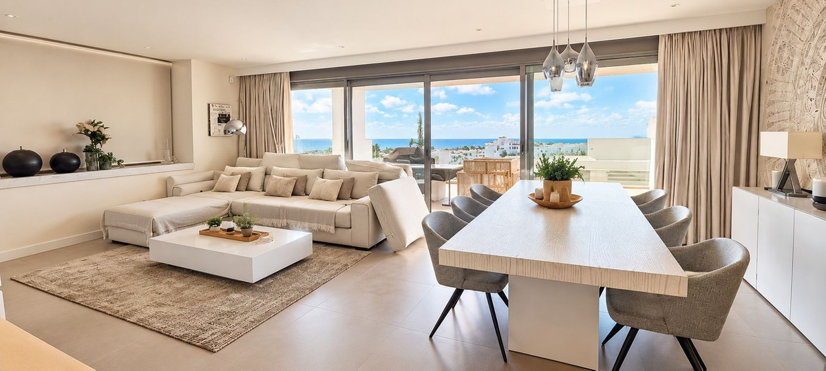 Appartement te koop in Estepona | 3 slaapkamers H5472520