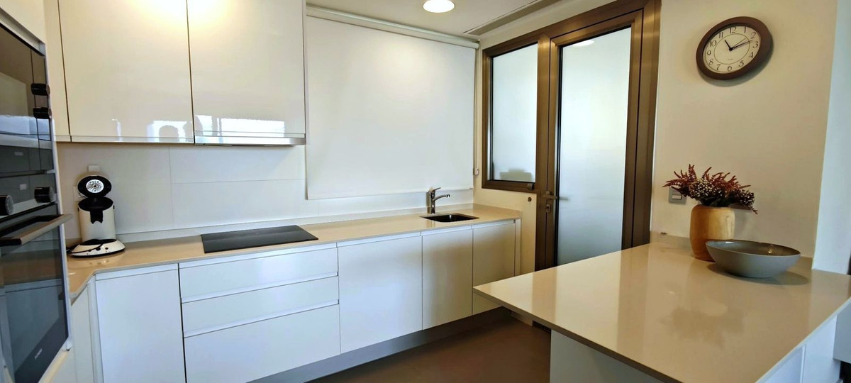 Appartement te koop in Estepona | 3 slaapkamers H5472520