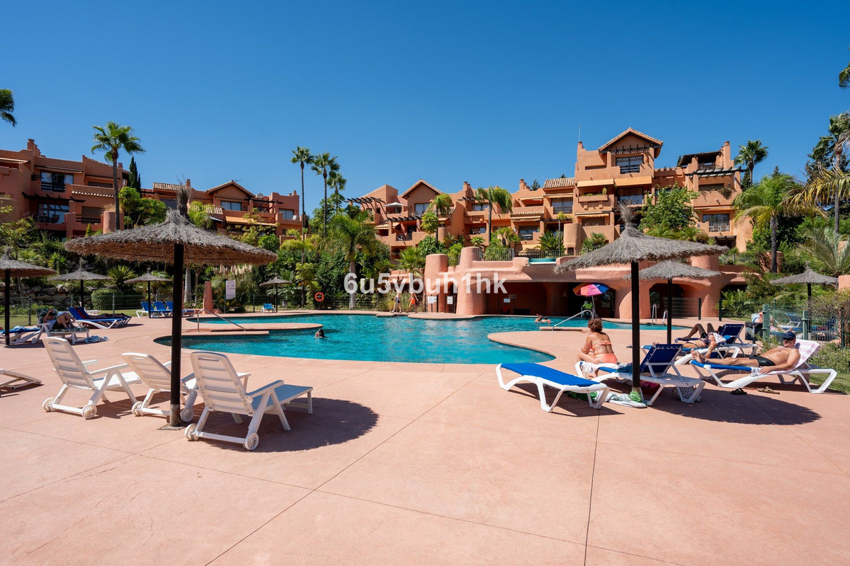 Appartement te koop in Estepona | 2 slaapkamers H5474284
