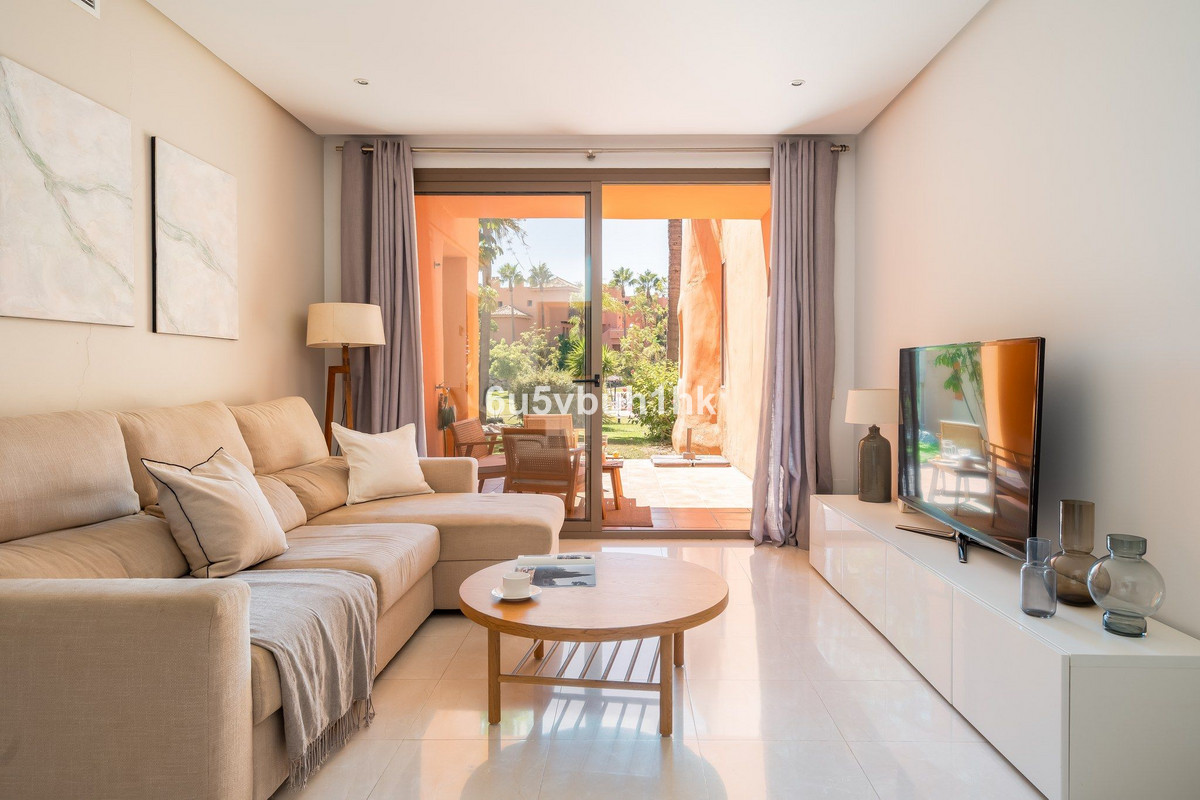 Appartement te koop in Estepona | 2 slaapkamers H5474284