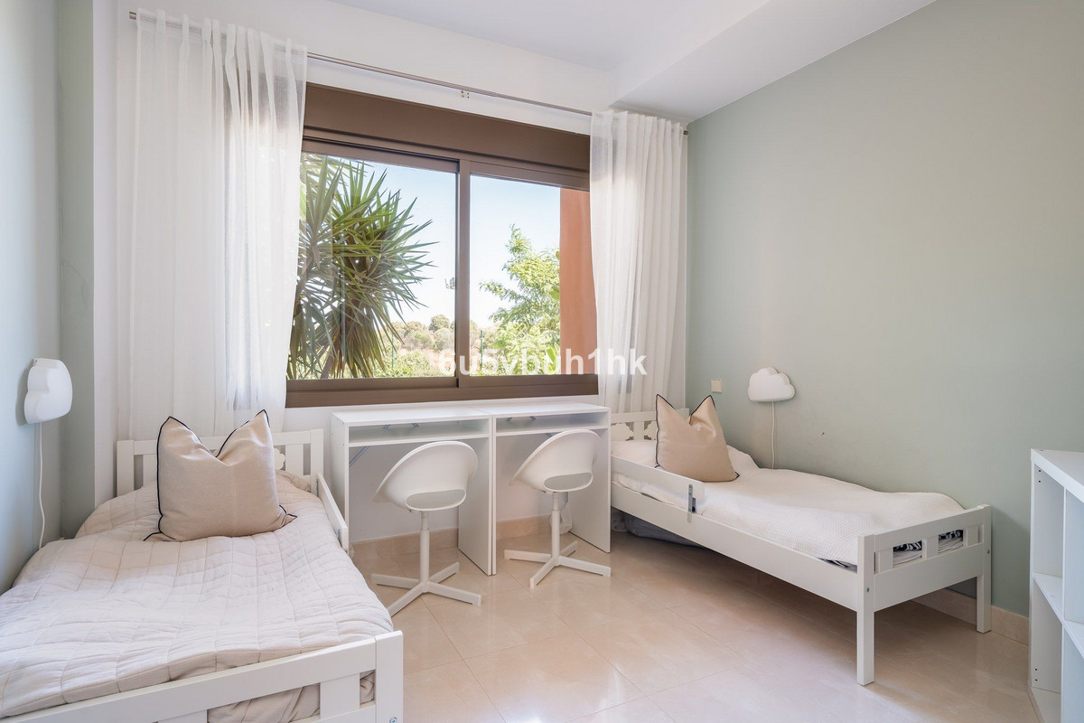 Appartement te koop in Estepona | 2 slaapkamers H5474284