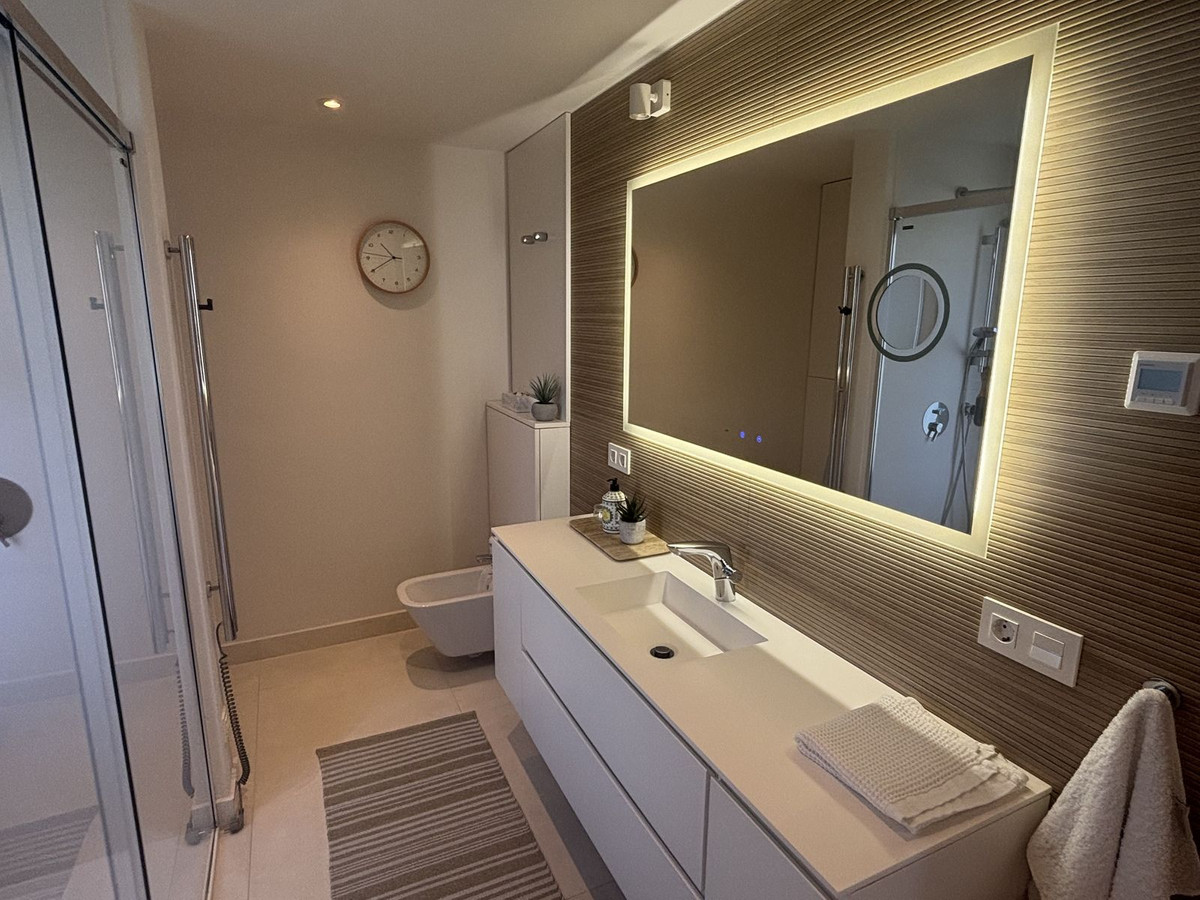 Appartement te koop in Estepona | 2 slaapkamers H5475778