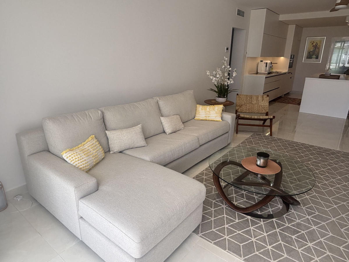 Appartement te koop in Estepona | 2 slaapkamers H5475778