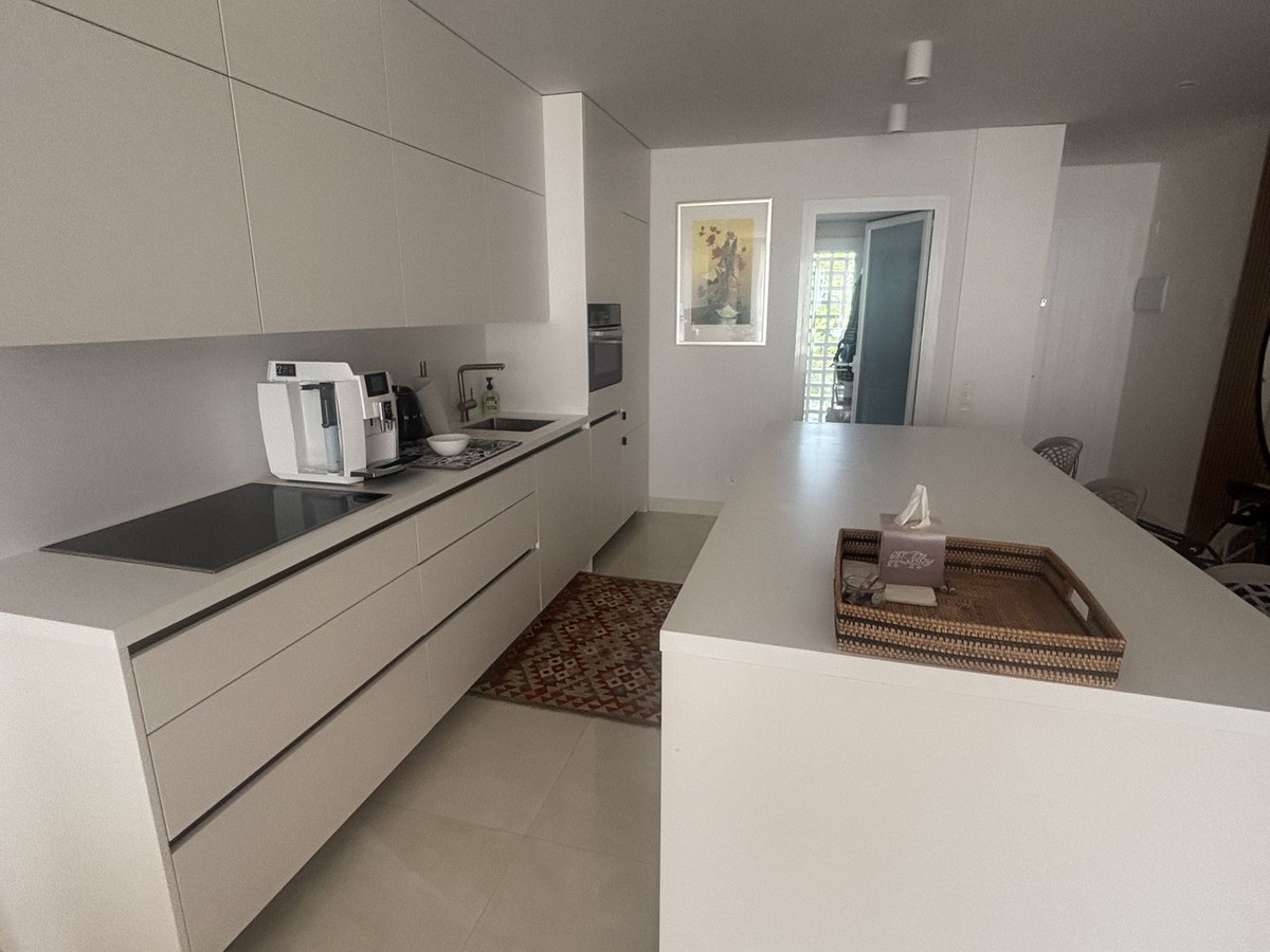 Appartement te koop in Estepona | 2 slaapkamers H5475778