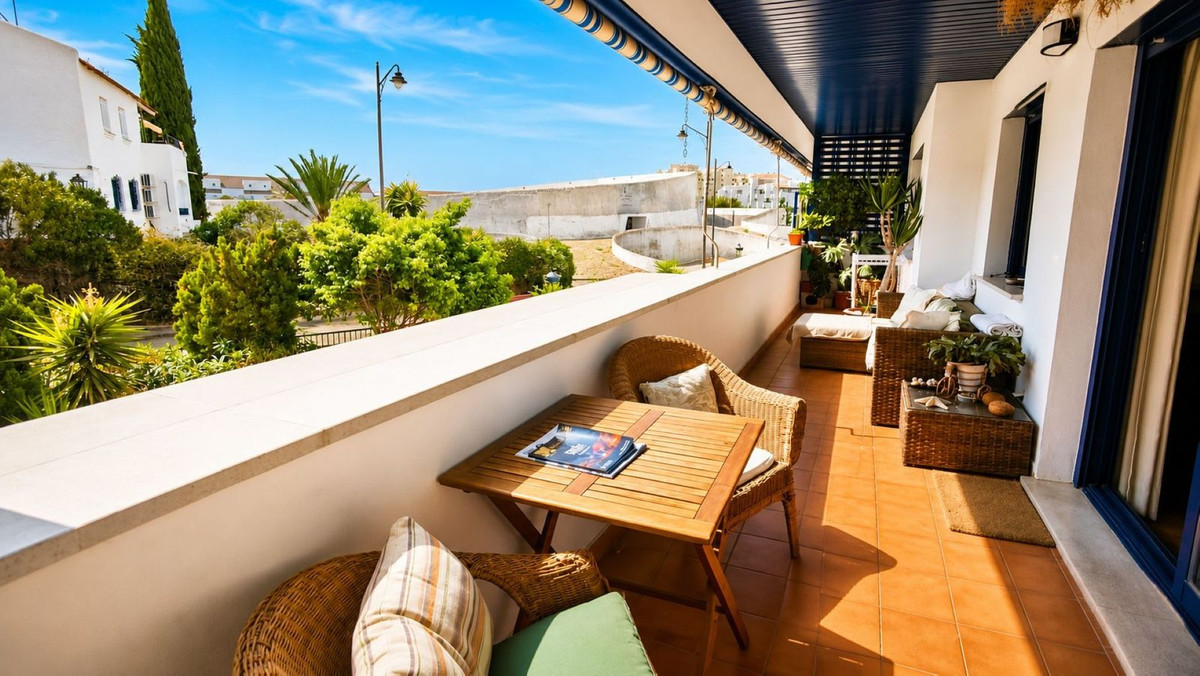 Appartement te koop in Estepona | 3 slaapkamers H5477239
