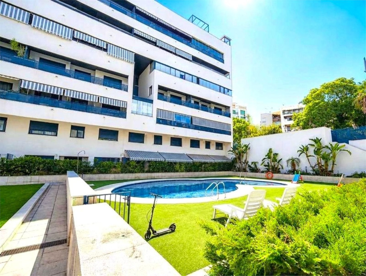 Appartement te koop in Estepona | 3 slaapkamers H5477239