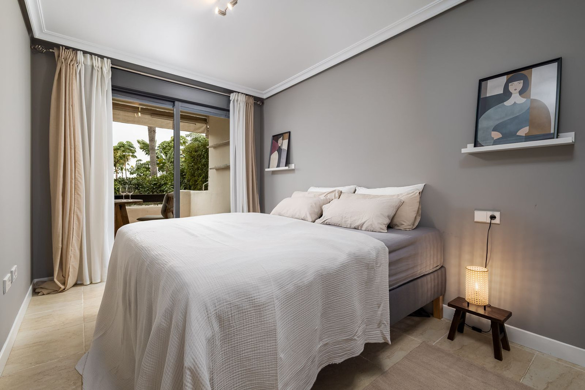 Appartement te koop in Estepona | 2 slaapkamers H5477392