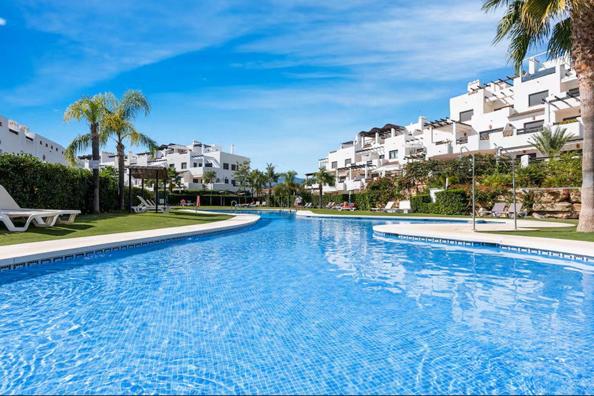 Appartement te koop in Estepona | 2 slaapkamers H5477392
