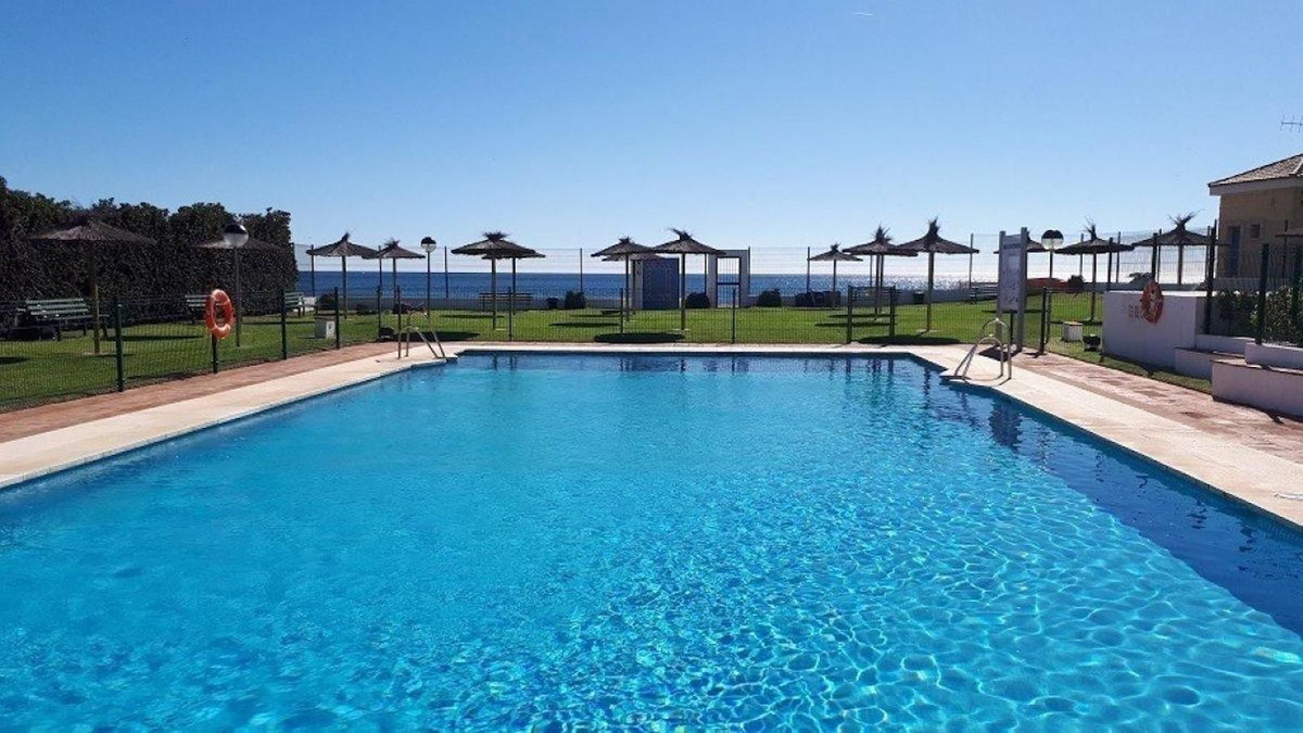 Appartement te koop in Estepona | 3 slaapkamers H5477398