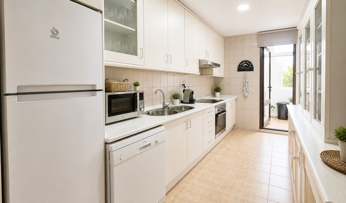 Appartement te koop in Estepona | 3 slaapkamers H5477398