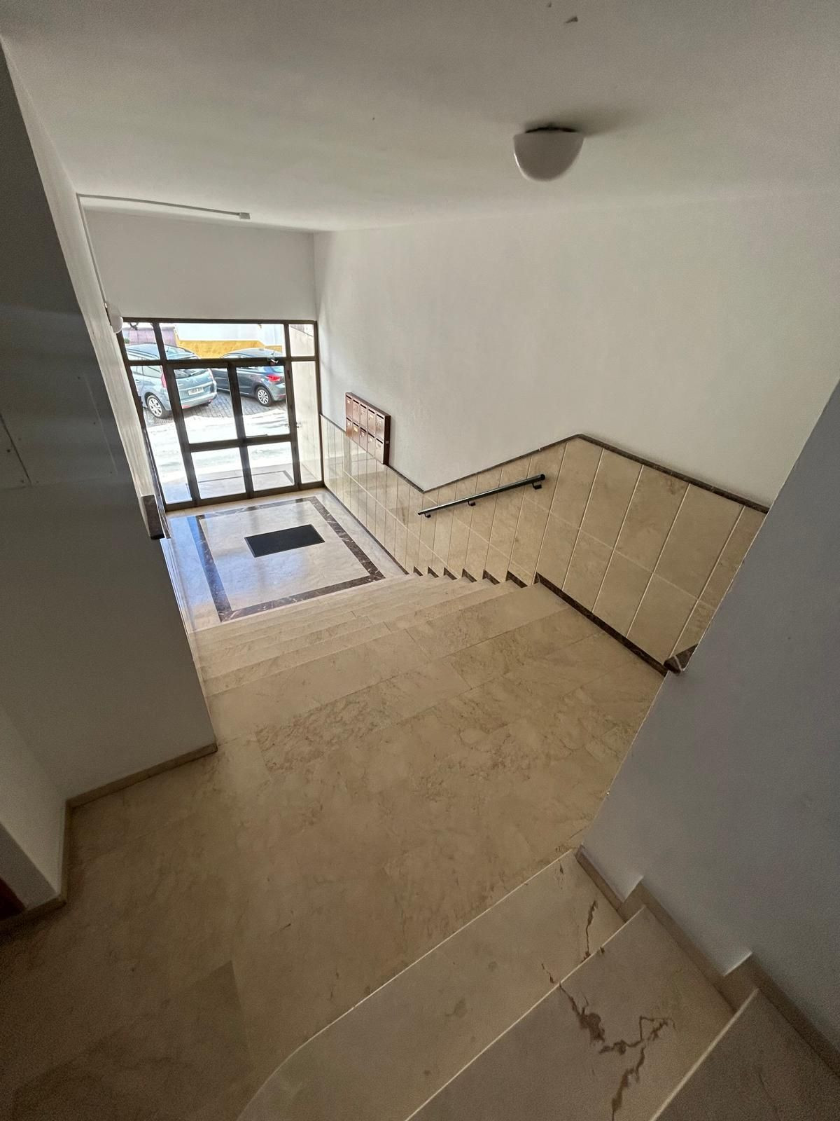 Appartement te koop in Estepona | 3 slaapkamers H5477848