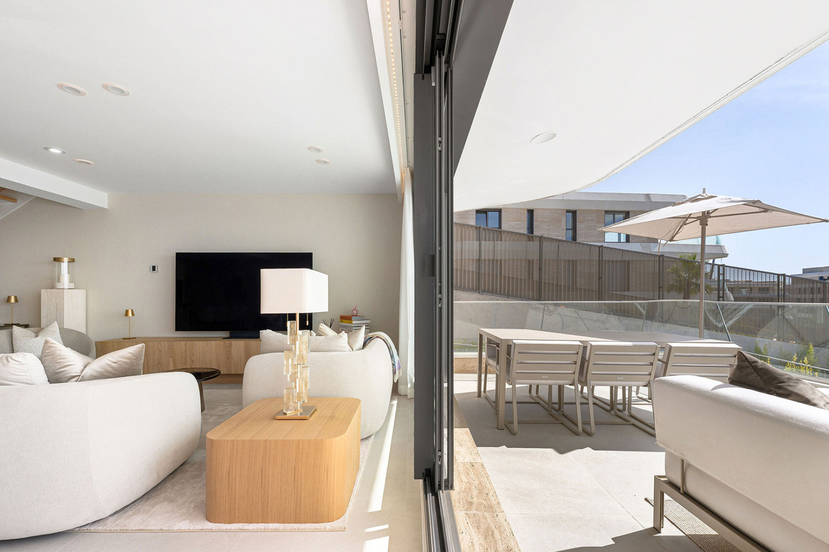 Appartement te koop in Estepona | 2 slaapkamers H5478205