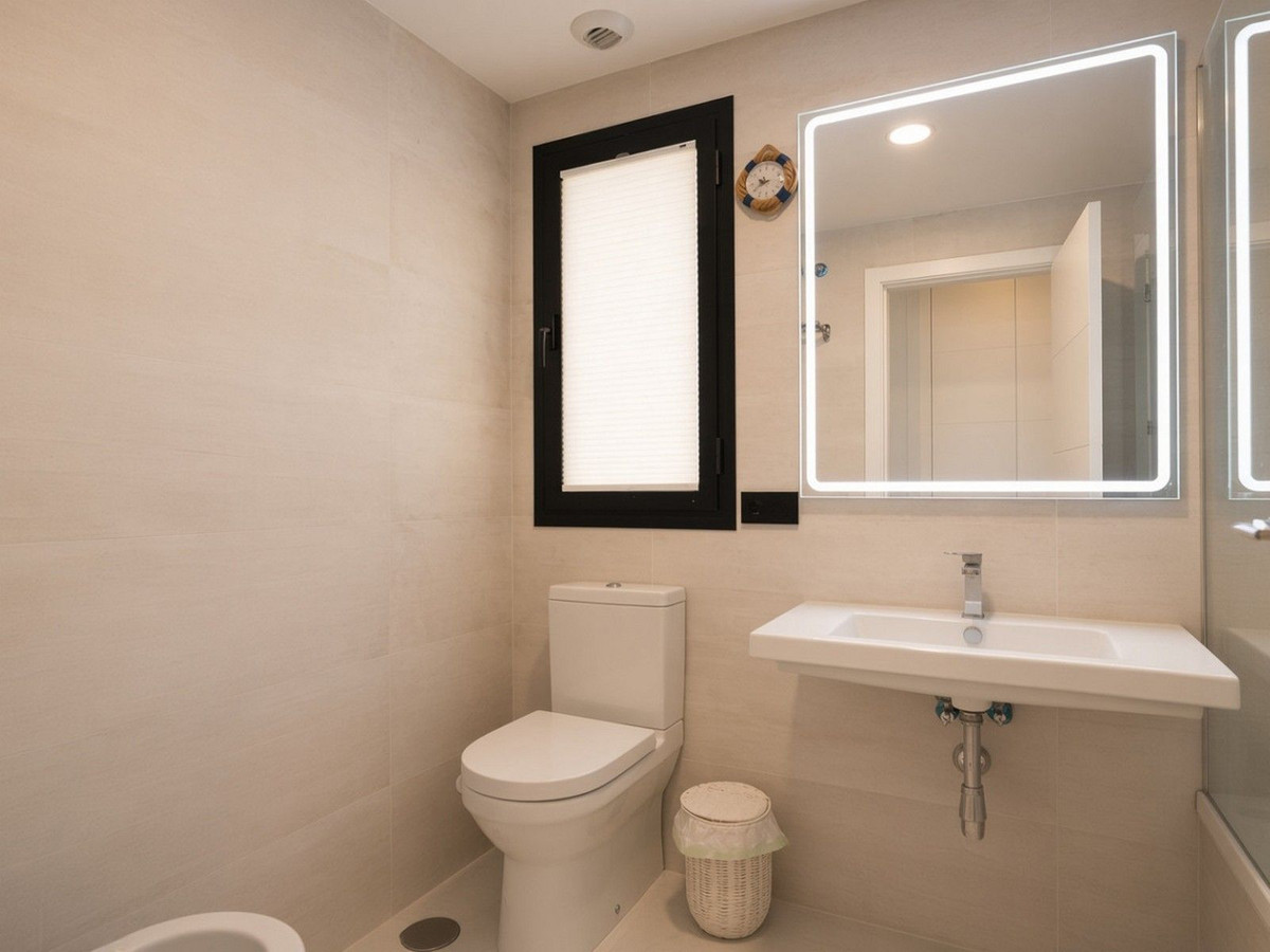 Appartement te koop in Estepona | 2 slaapkamers H5478862
