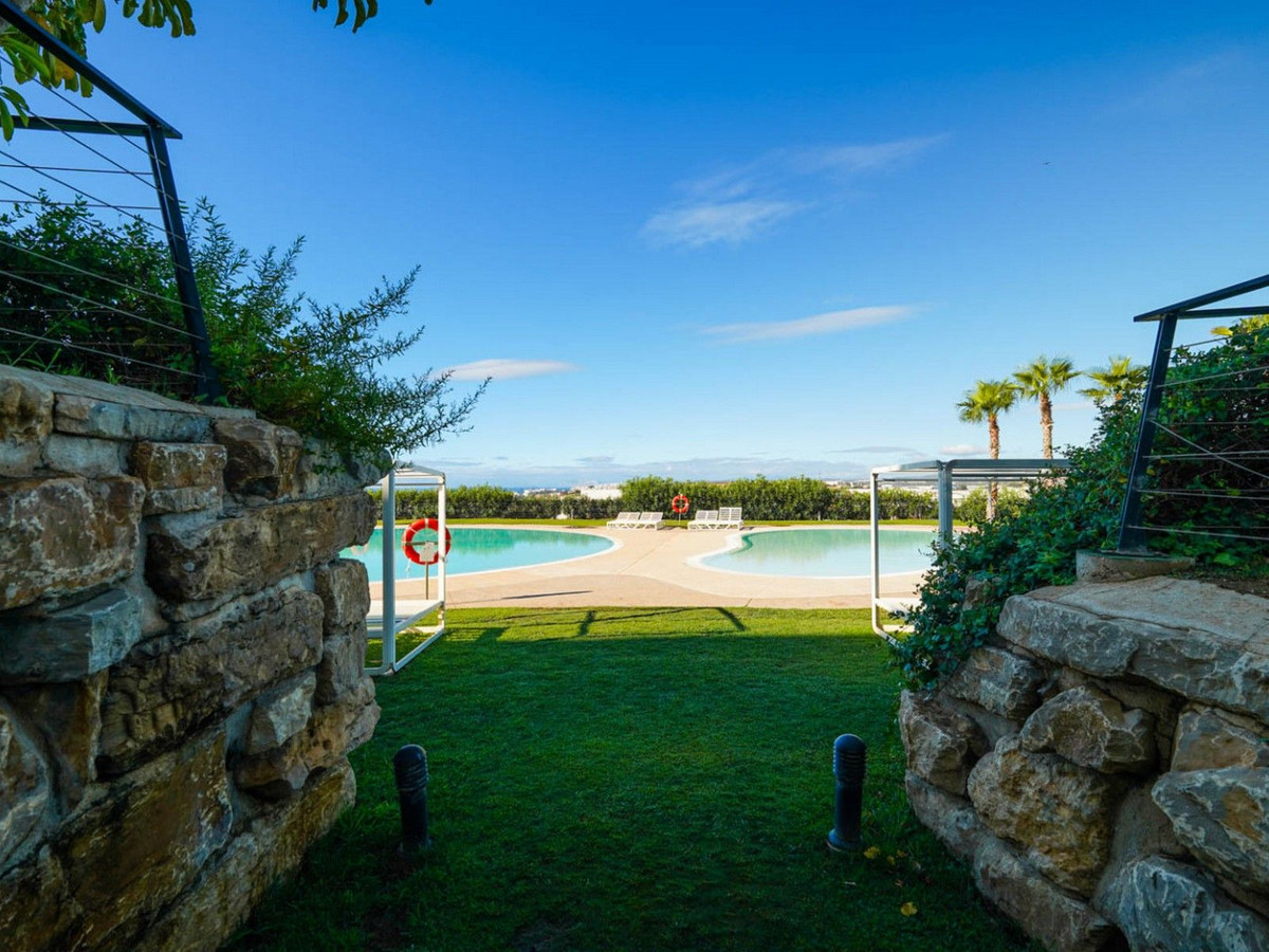 Appartement te koop in Estepona | 2 slaapkamers H5478862