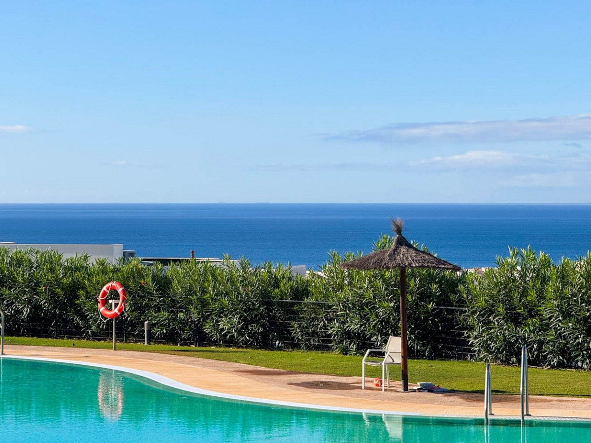 Appartement te koop in Estepona | 2 slaapkamers H5478862