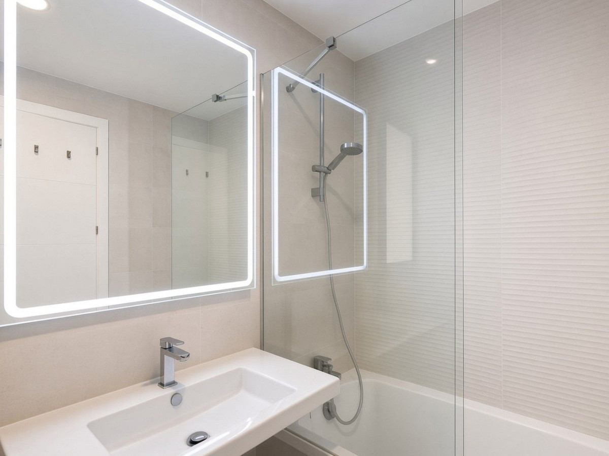 Appartement te koop in Estepona | 2 slaapkamers H5478862