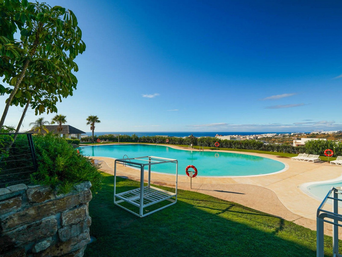 Appartement te koop in Estepona | 2 slaapkamers H5478862