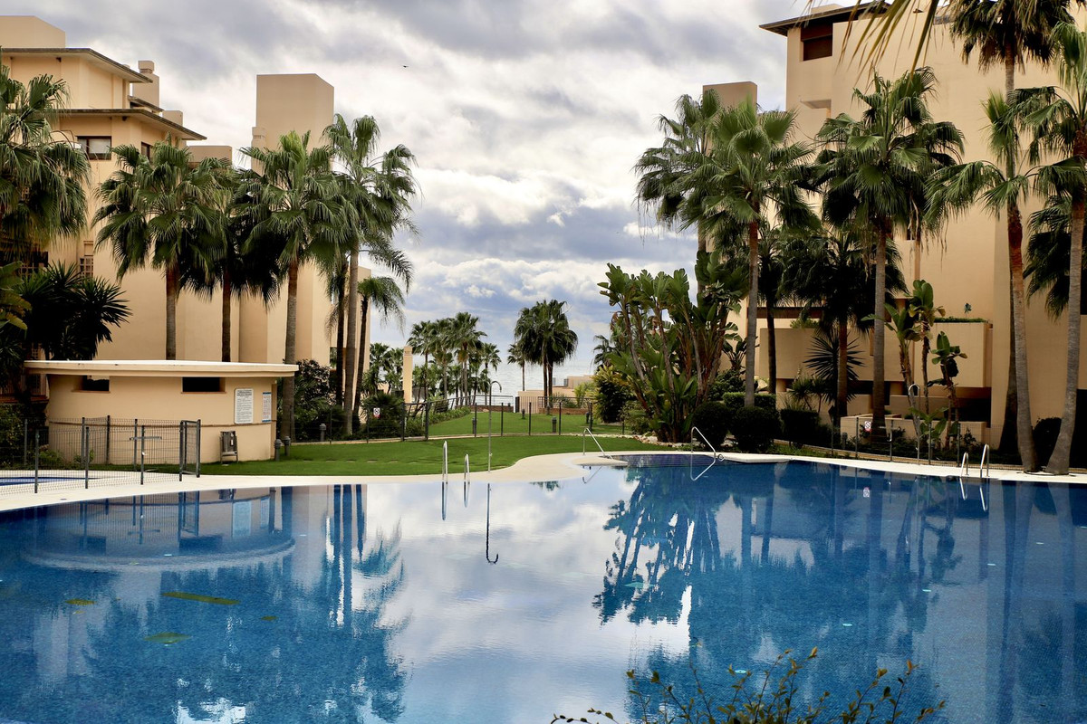 Appartement te koop in Estepona | 1 slaapkamers H5479888