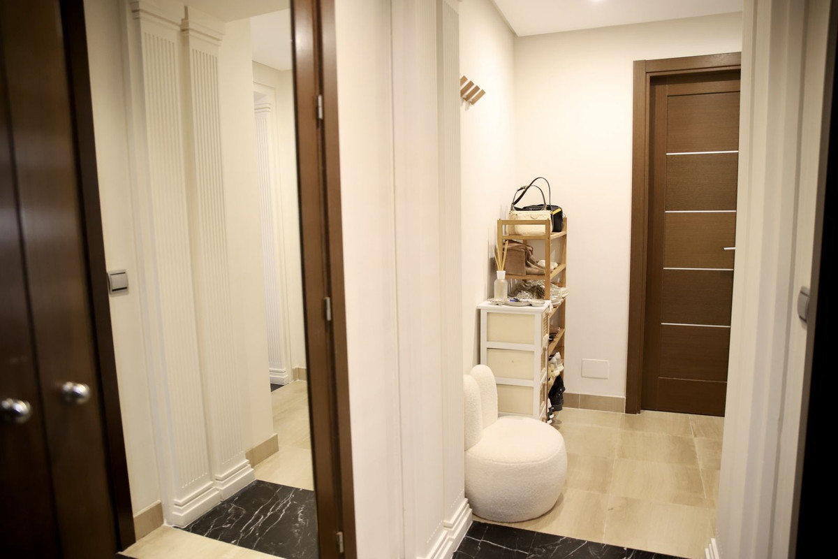Appartement te koop in Estepona | 1 slaapkamers H5479888